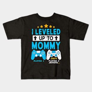 I Leveled Up To Mommy 2024 Gaming Soon To Be Mom 2024 Kids T-Shirt